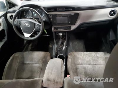 Zdjęcie 8 z 14 samochodu: 2018 TOYOTA COROLLA L VIN:2T1BURHE5JC044701 - miniatura