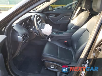 Zdjęcie 7 z 16 samochodu: 2020 JAGUAR F-PACE PREMIUM VIN:SADCJ2GX1LA620383 - miniatura