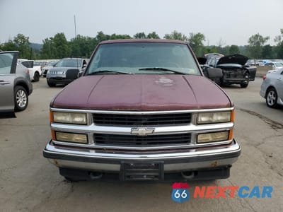 Piąte zdjęcie samochodu w środku: 1999 CHEVROLET TAHOE K1500 VIN:1GNEK13RXXJ430856 - miniatura