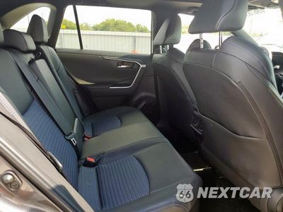 Zdjęcie 10 z 12 samochodu: 2024 TOYOTA RAV4 XSE VIN:4T3E6RFV9RU170989 - miniatura