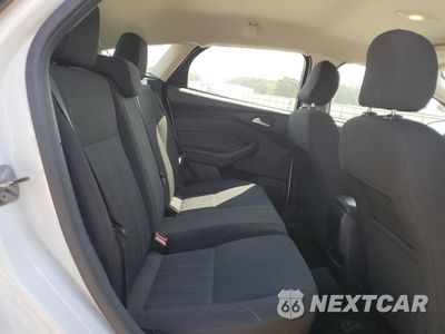 Zdjęcie 10 z 14 samochodu: 2016 FORD FOCUS SE VIN:1FADP3K29GL252972 - miniatura