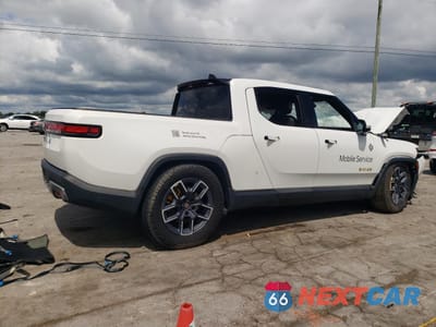 Trzecie zdjęcie samochodu z tyłu: 2022 RIVIAN R1T LAUNCH EDITION VIN:7FCTGAAL4NN000031 - miniatura