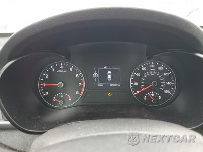 Zdjęcie 9 z 12 samochodu: 2017 KIA OPTIMA LX VIN:5XXGT4L38HG130041 - miniatura