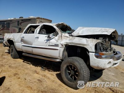 Czwarte zdjęcie samochodu z boku: 2007 GMC SIERRA K2500 HEAVY DUTY VIN:1GTHK23D27F144180 - miniatura