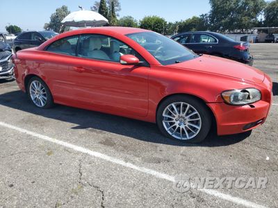 Czwarte zdjęcie samochodu z boku: 2006 VOLVO C70 T5 VIN:YV1MC682X6J005060 - miniatura