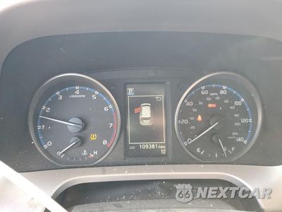 Zdjęcie 9 z 16 samochodu: 2018 TOYOTA RAV4 LE VIN:JTMBFREV7JJ221770 - miniatura
