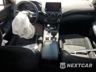 Zdjęcie 8 z 12 samochodu: 2022 NISSAN SENTRA SV VIN:3N1AB8CV4NY205860 - miniatura