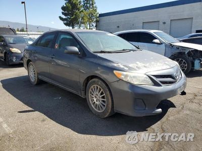 Czwarte zdjęcie samochodu z boku: 2012 TOYOTA COROLLA BASE VIN:2T1BU4EEXCC801490 - miniatura