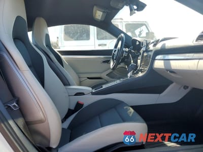 Zdjęcie 10 z 12 samochodu: 2018 PORSCHE CAYMAN VIN:WP0AA2A87JK260774 - miniatura