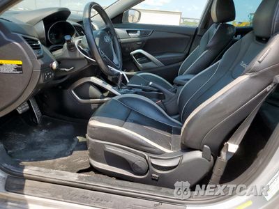 Zdjęcie 7 z 12 samochodu: 2015 HYUNDAI VELOSTER TURBO VIN:KMHTC6AE6FU243357 - miniatura
