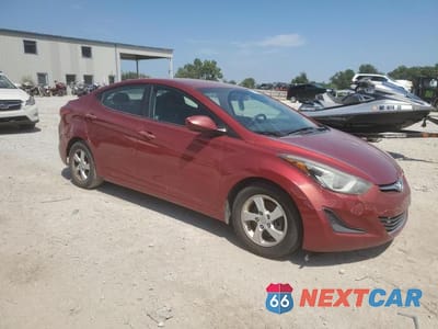Czwarte zdjęcie samochodu z boku: 2014 HYUNDAI ELANTRA SE VIN:5NPDH4AE5EH475181 - miniatura