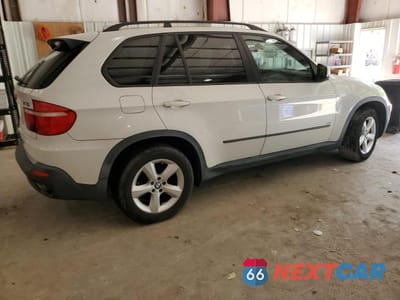 Trzecie zdjęcie samochodu z tyłu: 2009 BMW X5 XDRIVE30I VIN:5UXFE435X9L267750 - miniatura