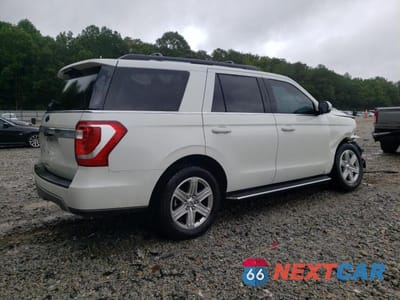 Trzecie zdjęcie samochodu z tyłu: 2020 FORD EXPEDITION XLT VIN:1FMJU1HT7LEA82258 - miniatura