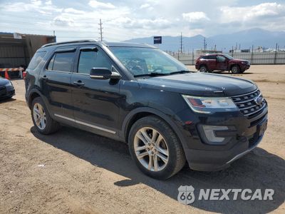 Czwarte zdjęcie samochodu z boku: 2017 FORD EXPLORER XLT VIN:1FM5K8D85HGC75540 - miniatura