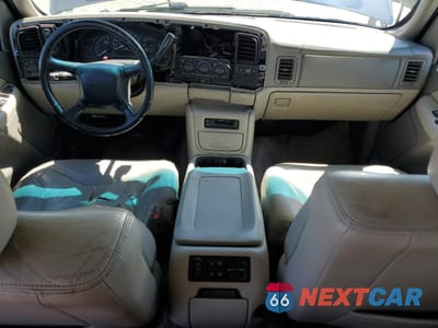 Zdjęcie 8 z 15 samochodu: 2001 GMC YUKON VIN:1GKEK13T81R142948 - miniatura