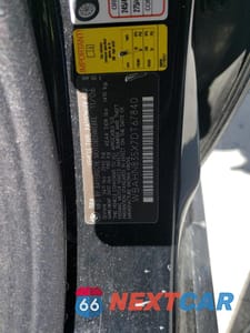 Zdjęcie 12 z 14 samochodu: 2007 BMW 750 VIN:WBAHN835X7DT67840 - miniatura