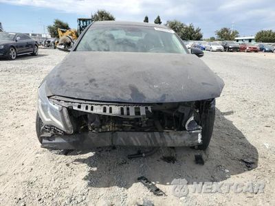 Piąte zdjęcie samochodu w środku: 2019 KIA OPTIMA LX VIN:5XXGT4L35KG336814 - miniatura