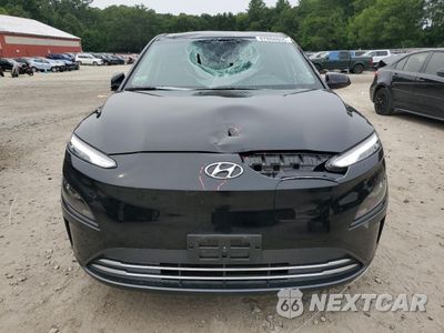 Piąte zdjęcie samochodu w środku: 2023 HYUNDAI KONA SE VIN:KM8K23AGXPU190338 - miniatura