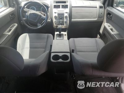 Zdjęcie 8 z 13 samochodu: 2011 FORD ESCAPE XLT VIN:1FMCU9DG9BKA74839 - miniatura