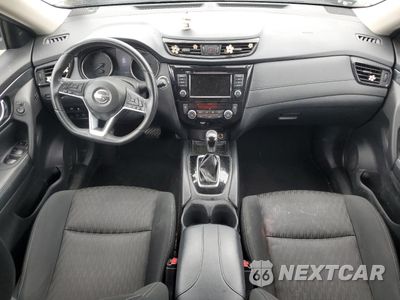 Zdjęcie 8 z 16 samochodu: 2018 NISSAN ROGUE S VIN:KNMAT2MV0JP575169 - miniatura