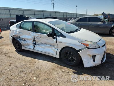Czwarte zdjęcie samochodu z boku: 2014 TOYOTA PRIUS VIN:JTDKN3DU3E1750986 - miniatura