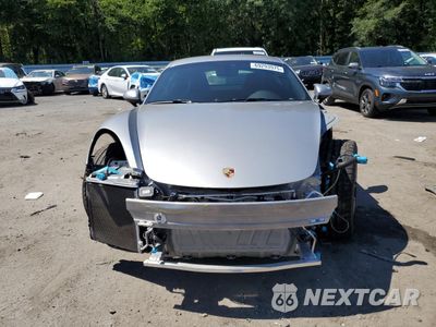 Piąte zdjęcie samochodu w środku: 2018 PORSCHE CAYMAN VIN:WP0AA2A81JK261774 - miniatura