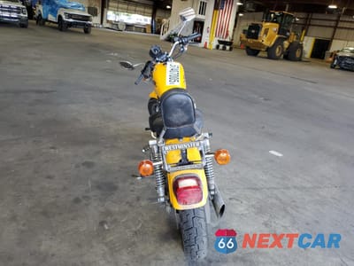 Czwarte zdjęcie samochodu z boku: 2001 HARLEY-DAVIDSON XL883 VIN:1HD4CAM381K139526 - miniatura