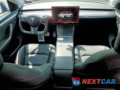 Zdjęcie 8 z 12 samochodu: 2024 TESLA MODEL Y VIN:7SAYGDEF6RA267029 - miniatura