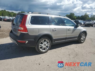 Trzecie zdjęcie samochodu z tyłu: 2016 VOLVO XC70 T5 PLATINUM VIN:YV4612NM3G1258416 - miniatura