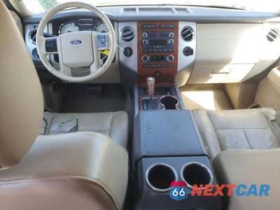 Zdjęcie 8 z 13 samochodu: 2010 FORD EXPEDITION EDDIE BAUER VIN:1FMJU1J54AEB19291 - miniatura