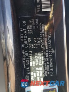 Zdjęcie 13 z 15 samochodu: 2019 KIA SEDONA LX VIN:KNDMB5C13K6507956 - miniatura