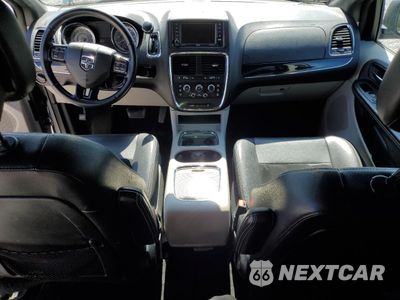Zdjęcie 8 z 15 samochodu: 2018 DODGE GRAND CARAVAN SXT VIN:2C4RDGCG7JR205710 - miniatura