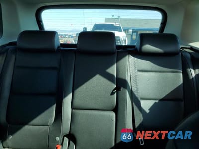 Zdjęcie 10 z 13 samochodu: 2011 VOLKSWAGEN TIGUAN S VIN:WVGBV7AX0BW569487 - miniatura