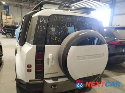 Zdjęcie 6 z 12 samochodu: 2024 LAND ROVER DEFENDER 110 X-DYNAMIC SE VIN:SALE27EU8R2245997 - miniatura