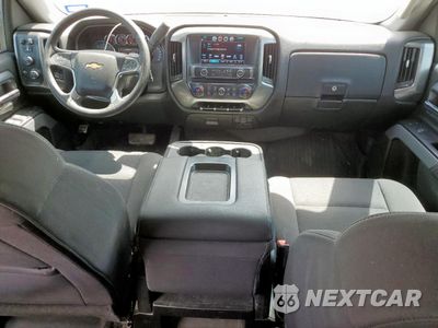 Zdjęcie 8 z 13 samochodu: 2018 CHEVROLET SILVERADO K1500 LT VIN:3GCUKREC3JG183846 - miniatura