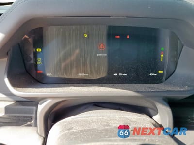 Zdjęcie 9 z 15 samochodu: 2024 LAND ROVER DEFENDER 130 OUTBOUND VIN:SALEWFEUXR2256997 - miniatura