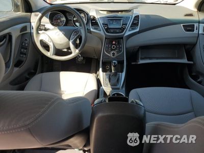 Zdjęcie 8 z 13 samochodu: 2016 HYUNDAI ELANTRA SE VIN:KMHDH4AE5GU481616 - miniatura