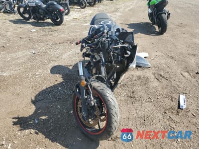 Drugie zdjęcie samochodu z przodu: 2012 KAWASAKI EX650 EC VIN:JKAEXEE10CDA06102 - miniatura