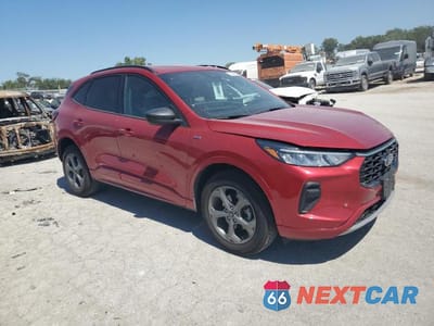 Czwarte zdjęcie samochodu z boku: 2024 FORD ESCAPE ST LINE VIN:1FMCU9MN9RUA66589 - miniatura