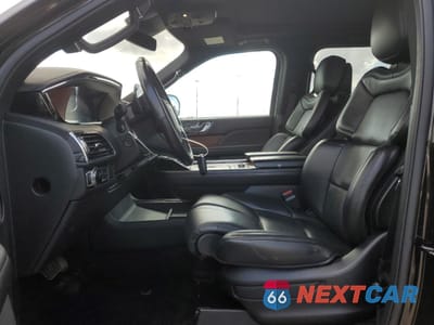 Zdjęcie 7 z 15 samochodu: 2021 LINCOLN NAVIGATOR L RESERVE VIN:5LMJJ3LT7MEL04050 - miniatura