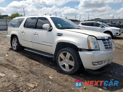 Czwarte zdjęcie samochodu z boku: 2007 CADILLAC ESCALADE ESV VIN:1GYFK66807R410432 - miniatura