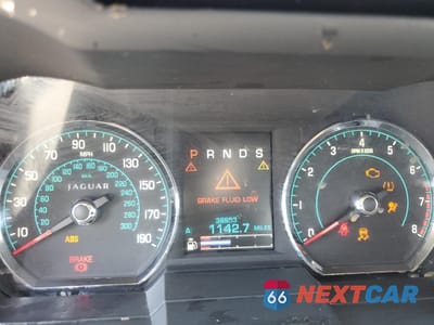 Zdjęcie 9 z 14 samochodu: 2012 JAGUAR XKR VIN:SAJWA4EC7CMB45393 - miniatura