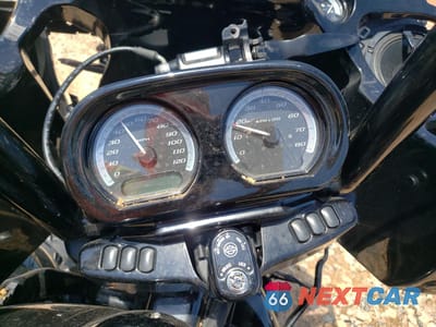 Zdjęcie 7 z 10 samochodu: 2020 HARLEY-DAVIDSON FLTRK VIN:1HD1KZF10LB647329 - miniatura