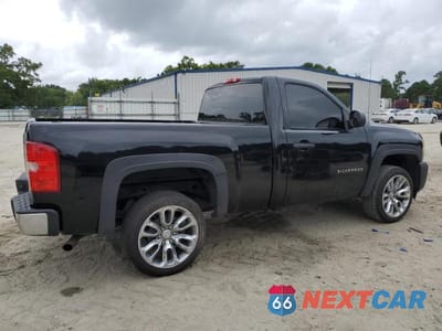 Trzecie zdjęcie samochodu z tyłu: 2010 CHEV SILVERADO VIN:1GCPCPEX4AZ296111 - miniatura