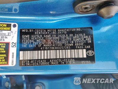 Zdjęcie 12 z 13 samochodu: 2019 TOYOTA CAMRY L VIN:4T1B11HK4KU257283 - miniatura
