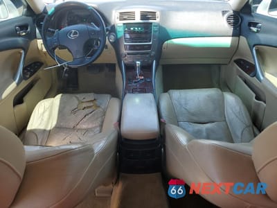 Zdjęcie 8 z 12 samochodu: 2007 LEXUS IS 250 VIN:JTHBK262475048684 - miniatura