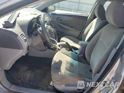 Zdjęcie 7 z 13 samochodu: 2010 TOYOTA COROLLA BASE VIN:1NXBU4EE3AZ250203 - miniatura