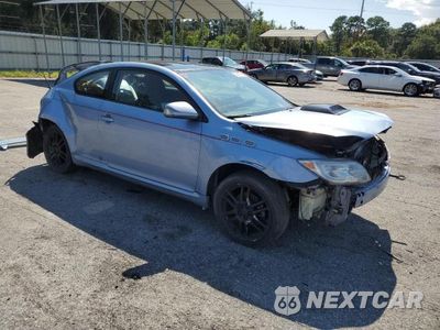 Czwarte zdjęcie samochodu z boku: 2009 TOYOTA SCION TC VIN:JTKDE167290284587 - miniatura