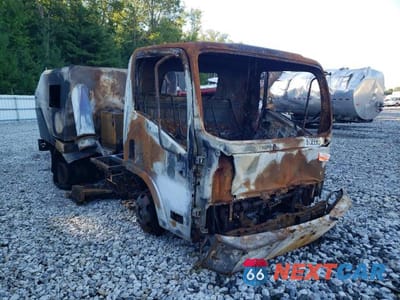 Czwarte zdjęcie samochodu z boku: 2017 ISUZU NPR VIN:54DB4W1C3HS802630 - miniatura