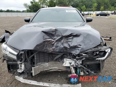 Piąte zdjęcie samochodu w środku: 2021 BMW 530 XI VIN:WBA13BJ0XMWW98252 - miniatura